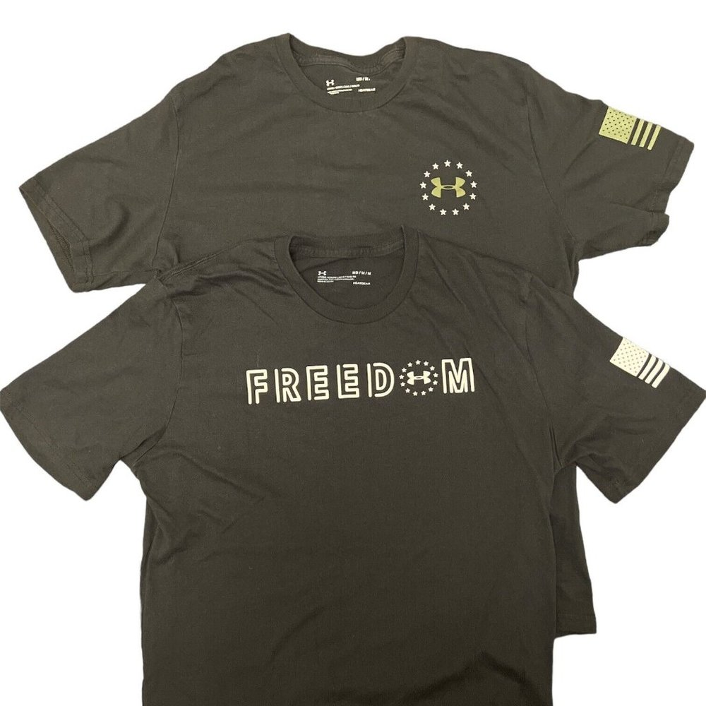 Lot of TWO Under Armour Men's UA Freedom Flag T-Shirt Short Sleeve Tee SZ MED